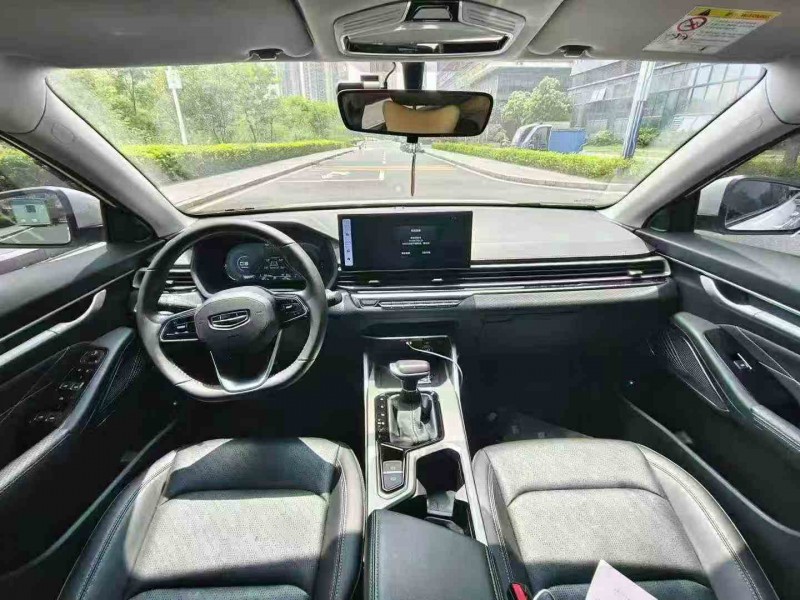 珠海24年吉利帝豪4