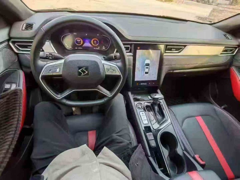 梧州23年江淮思皓6