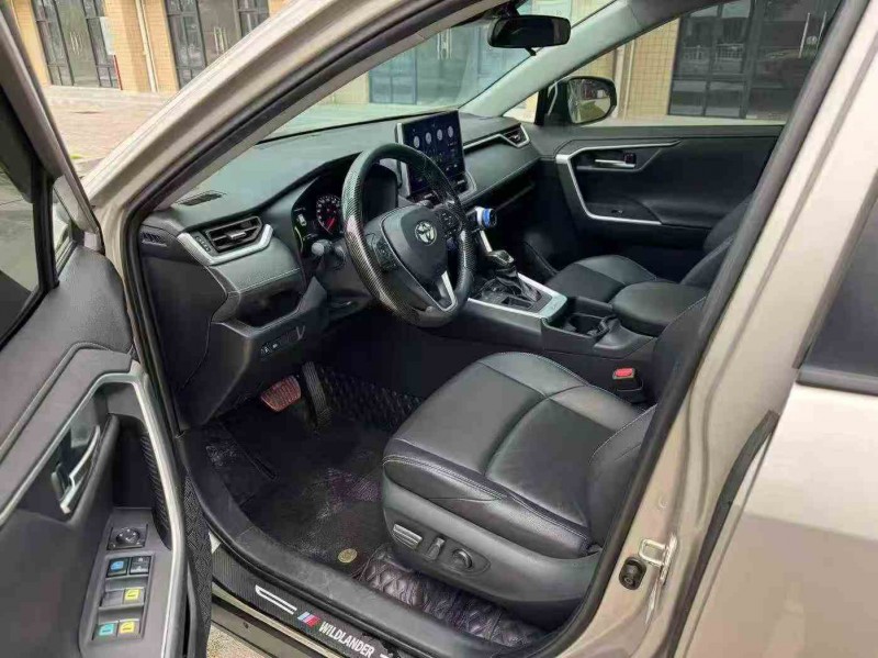 江门22年丰田威兰达5