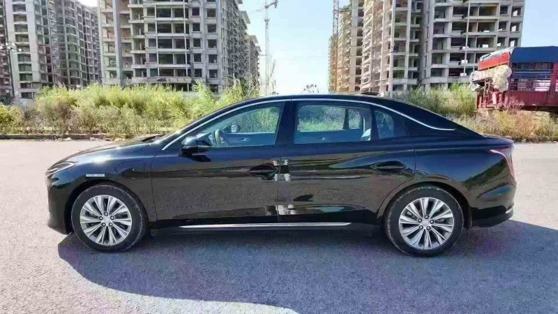 欽州25年紅旗E-QM56