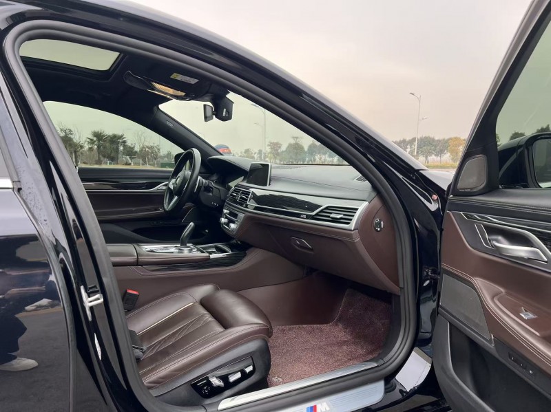 盐城22年宝马7系6