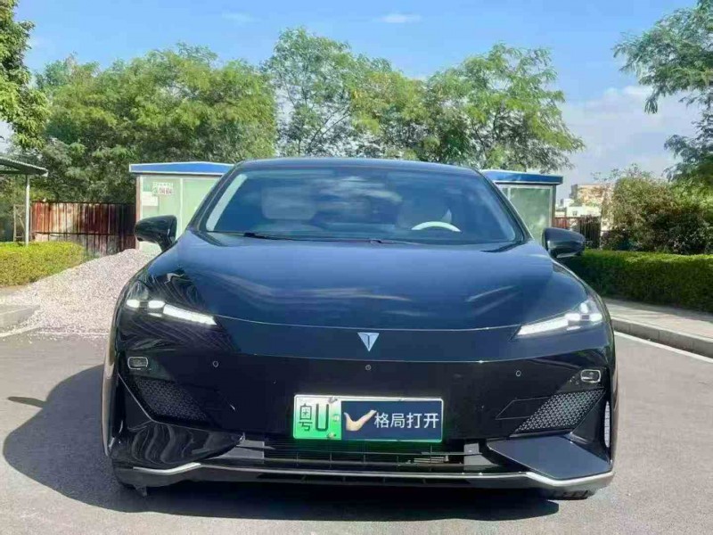 汕头23年长安汽车深蓝1