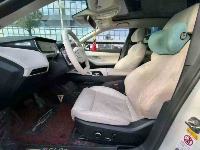 江门23年长安汽车深蓝4