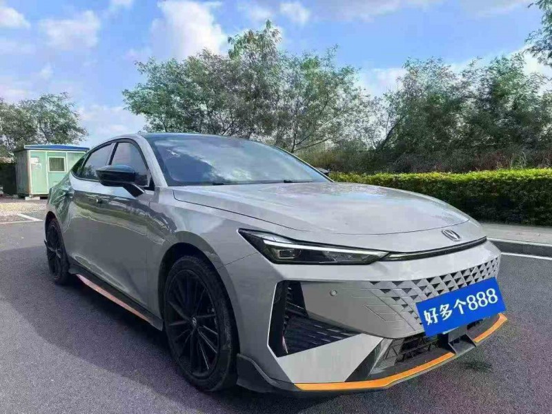 广州25年长安汽车UNI3