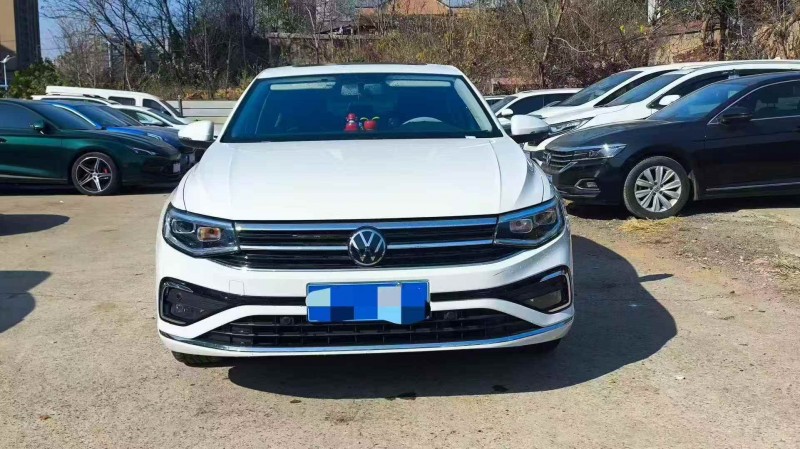 张家界24年大众宝来1