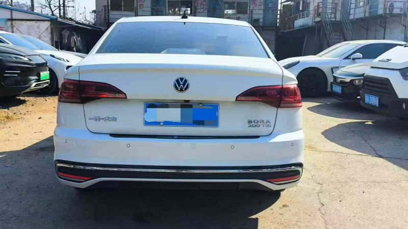 张家界24年大众宝来9