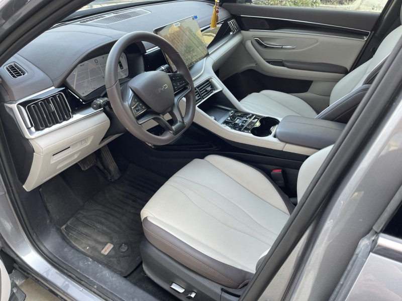 济宁24年比亚迪宋4