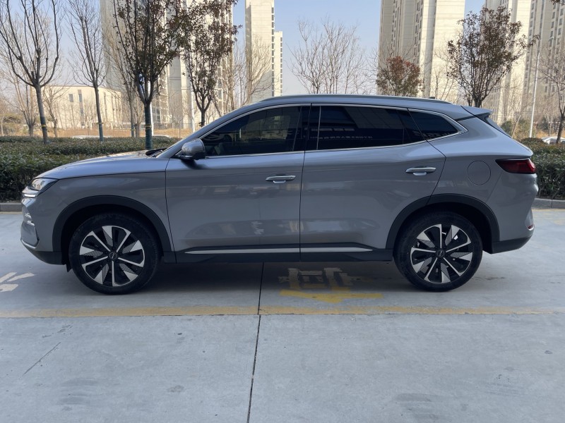 济宁24年比亚迪宋7