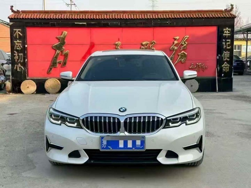 青岛19年宝马3系1