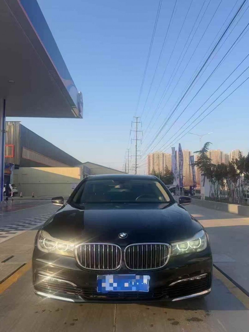 潍坊16年宝马7系1