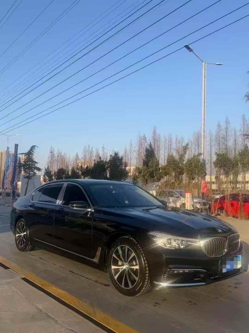 潍坊16年宝马7系3