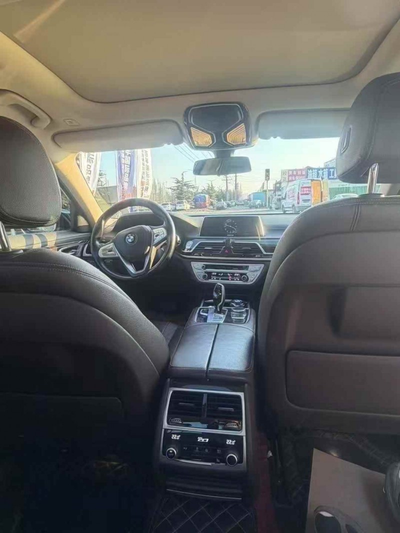 潍坊16年宝马7系5