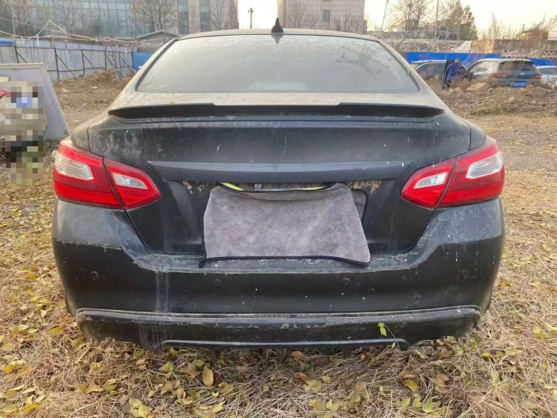 青島16年日產天籟9