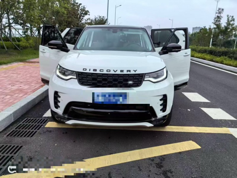 青岛21年路虎发现1