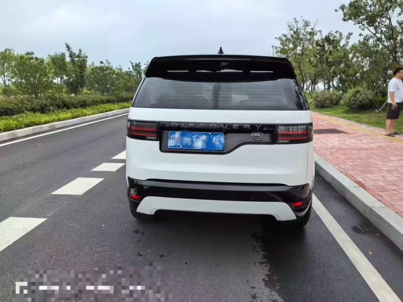 青岛21年路虎发现8