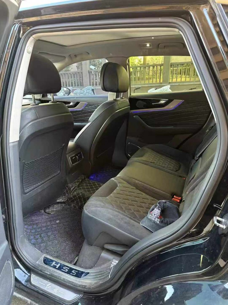 徐州21年紅旗HS54