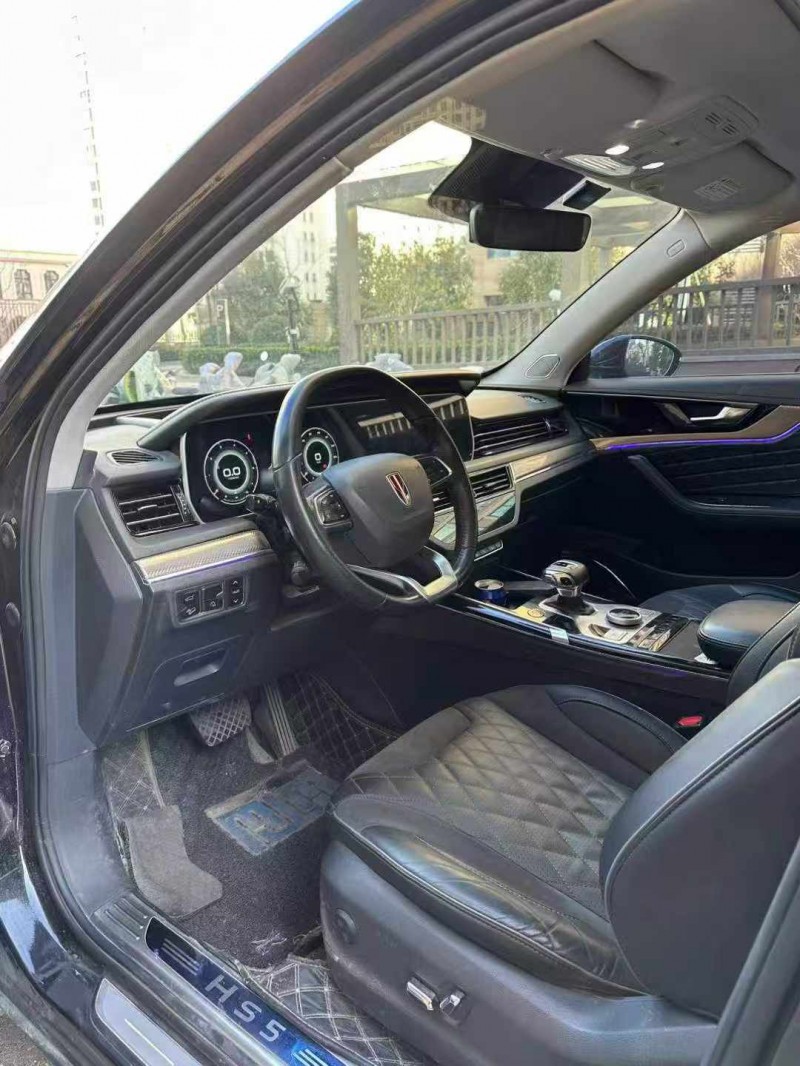 徐州21年紅旗HS56