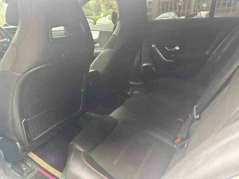 徐州21年奔驰CLA7