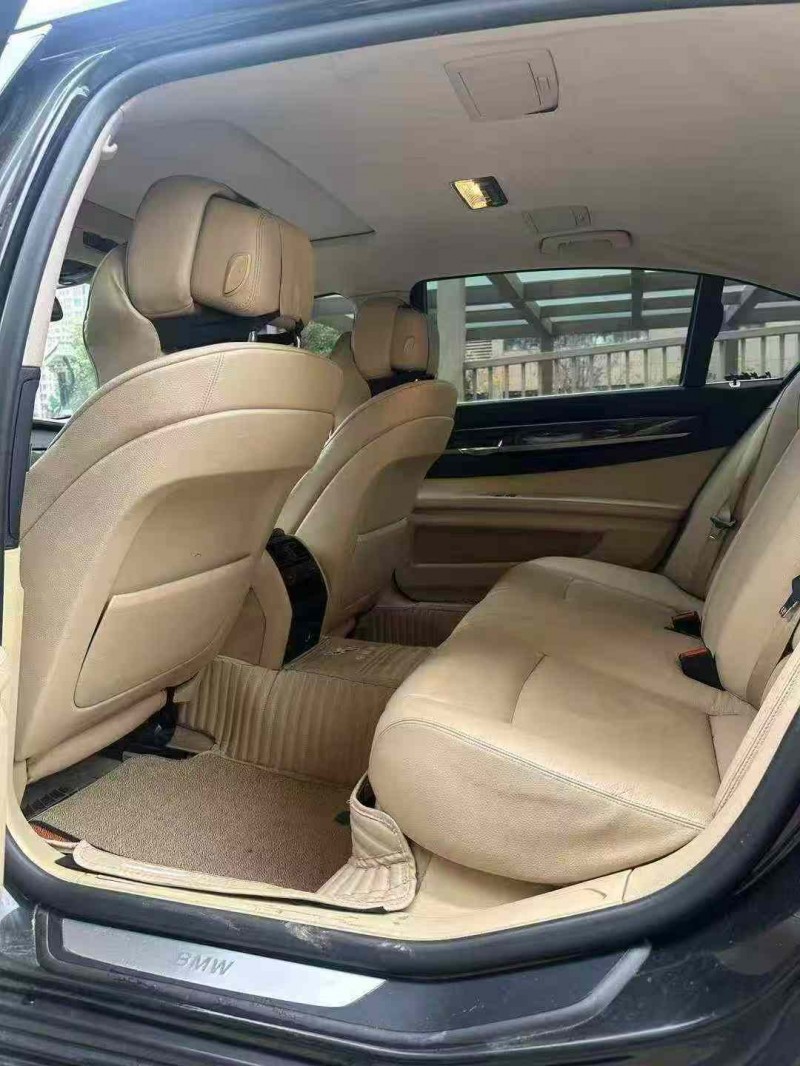 徐州12年宝马7系5