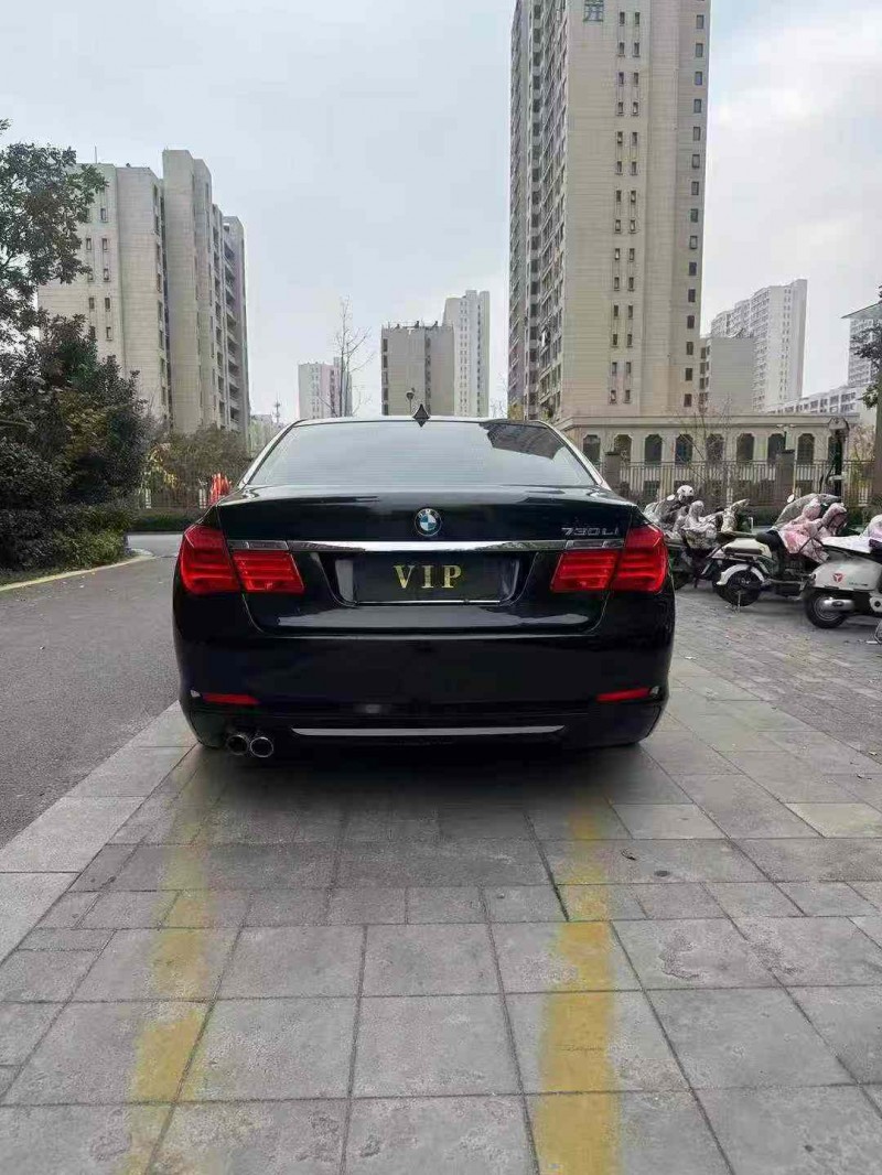 徐州12年宝马7系8