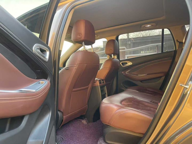 徐州16年别克昂科威8