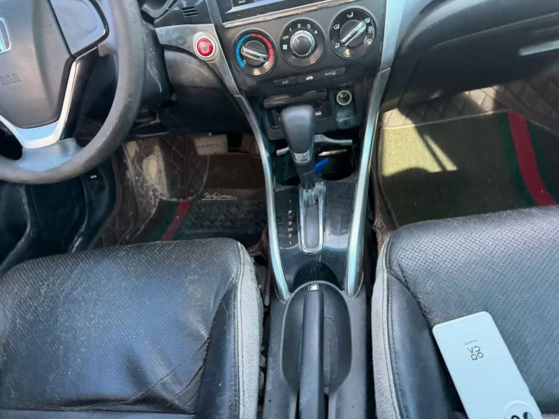 聊城15年本田凌派5