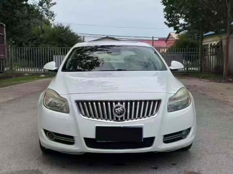 廊坊13年别克君威1