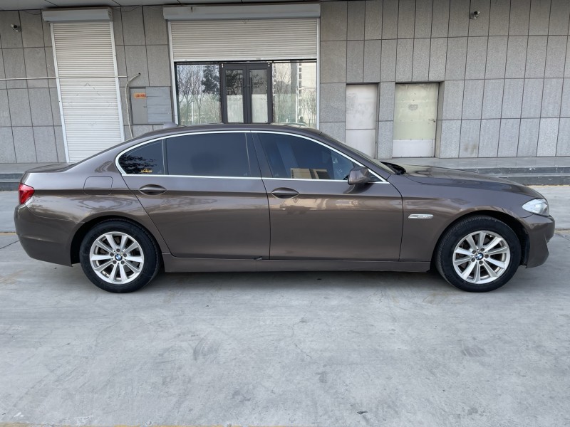 济宁13年宝马5系7