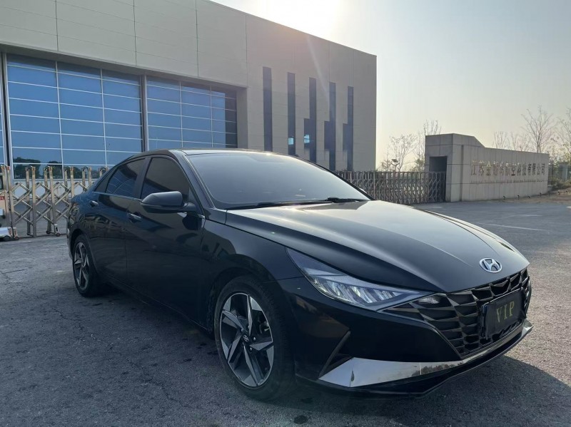 盐城19年现代伊兰特2