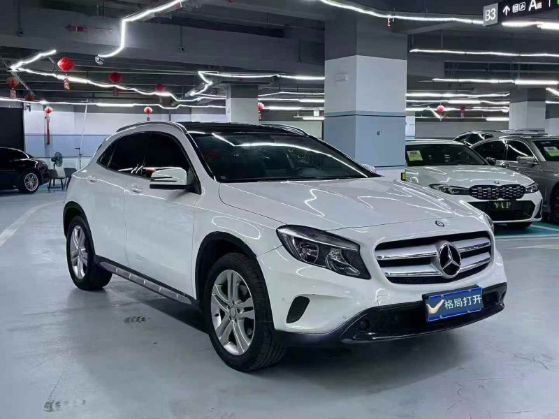 广州16年奔驰GLA3