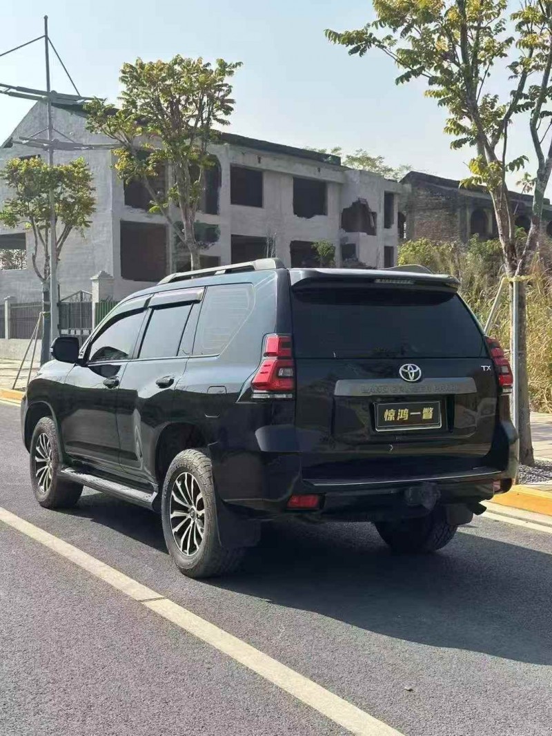 广州19年丰田普拉多4