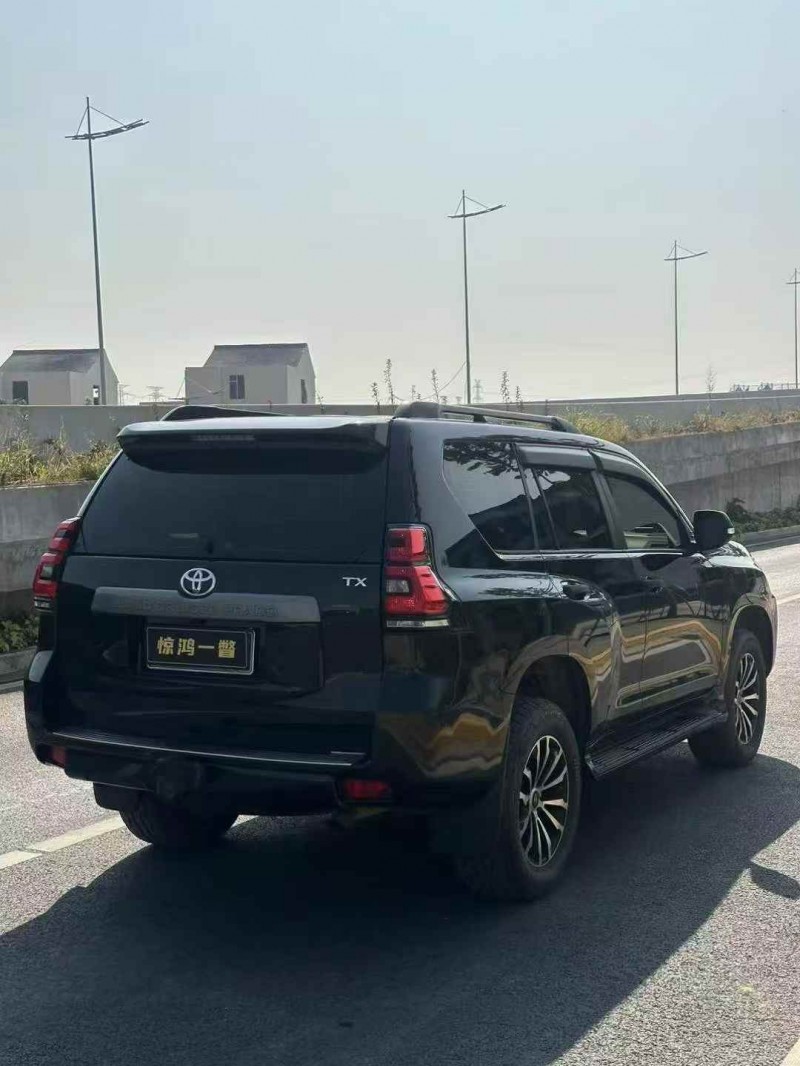 广州19年丰田普拉多5