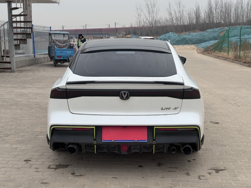 郑州22年长安汽车UNI5