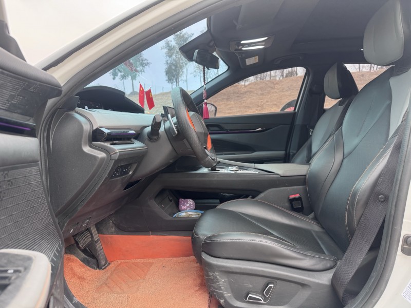 郑州22年长安汽车UNI7