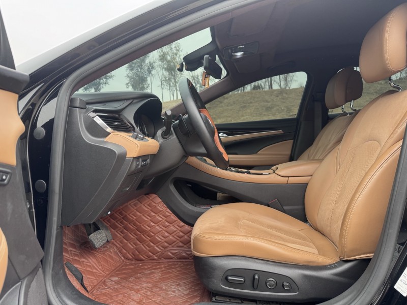 郑州21年别克君越7