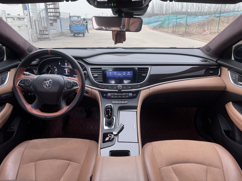 郑州21年别克君越9