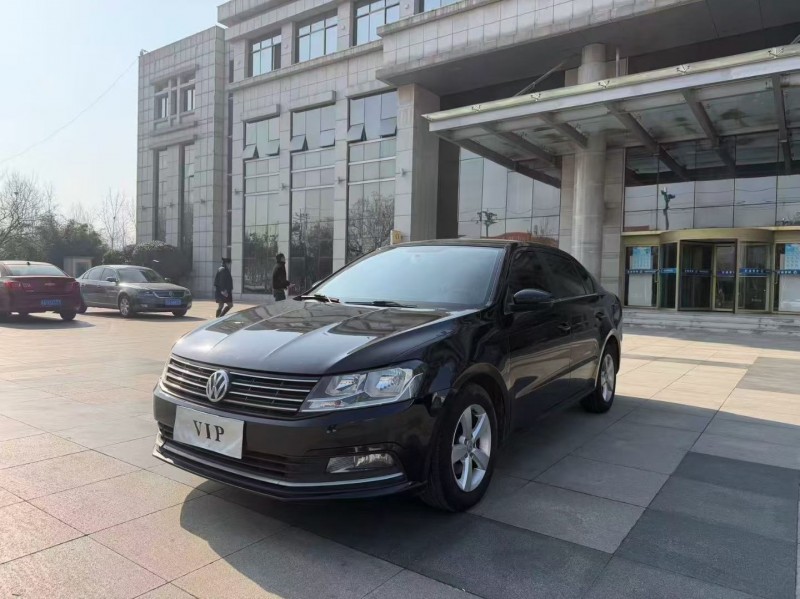 枣庄16年大众朗逸3