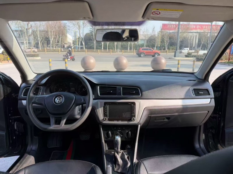 枣庄16年大众朗逸6