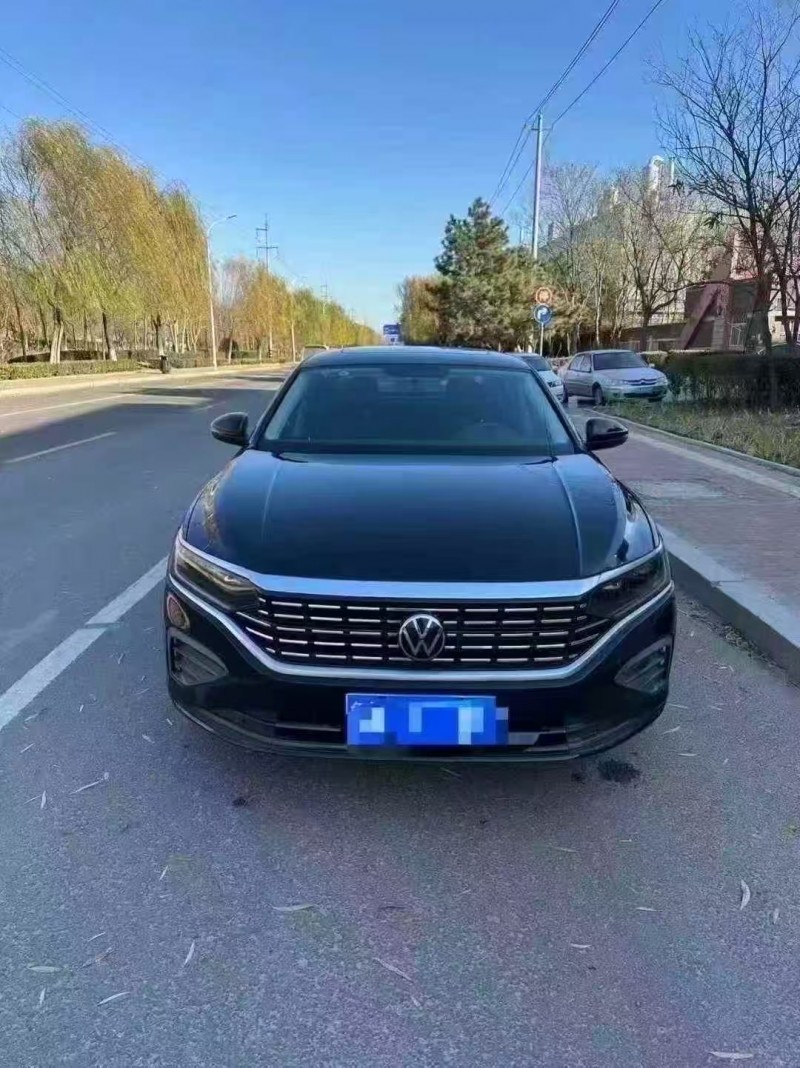 青岛22年大众帕萨特1