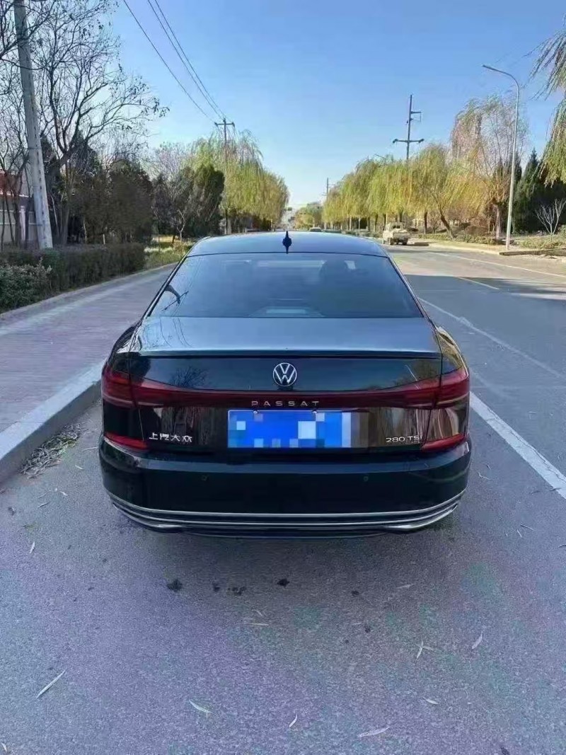 青岛22年大众帕萨特8