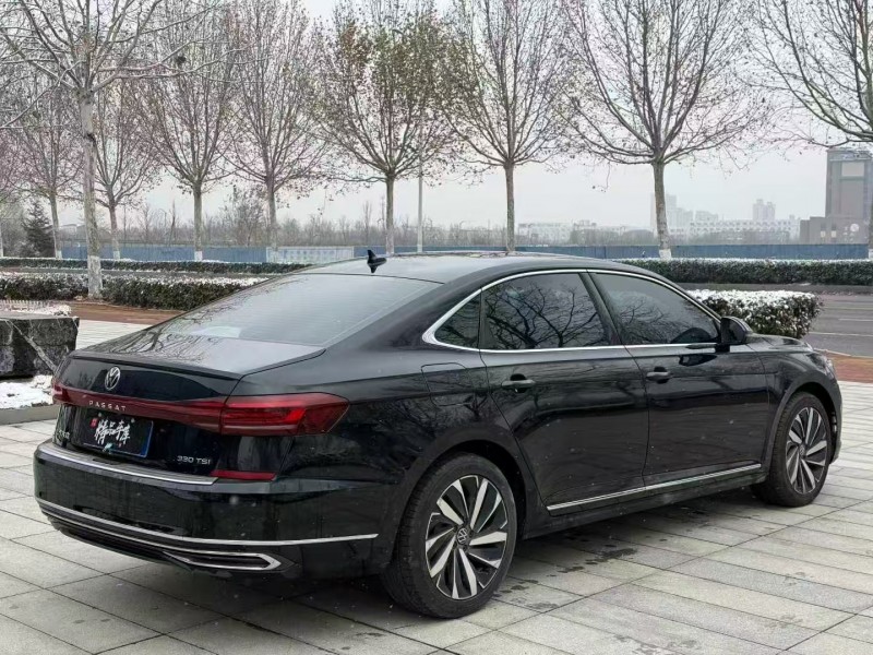 青岛22年大众帕萨特8