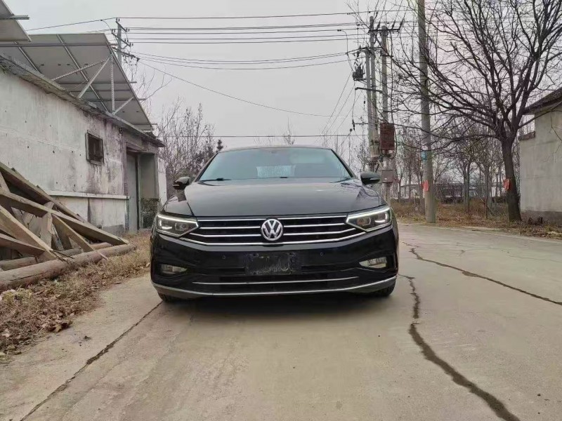 青岛20年大众迈腾1