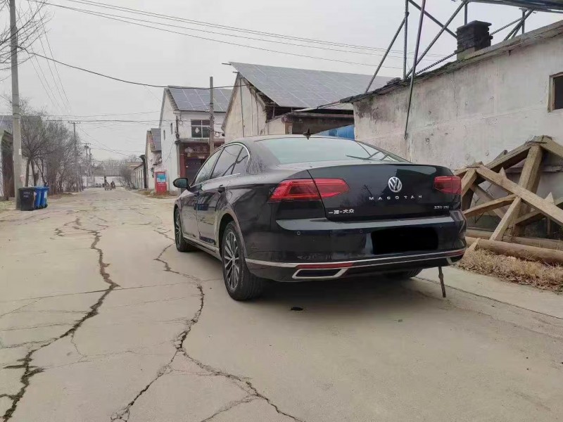 青岛20年大众迈腾8