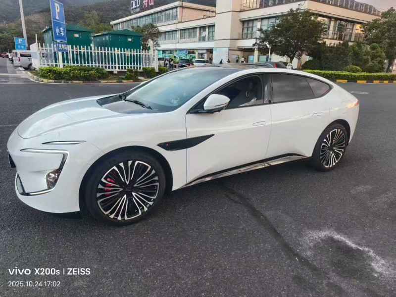 宁波25年阿维塔123