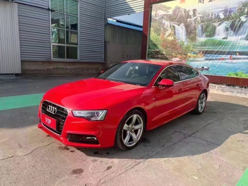 青岛16年奥迪A52