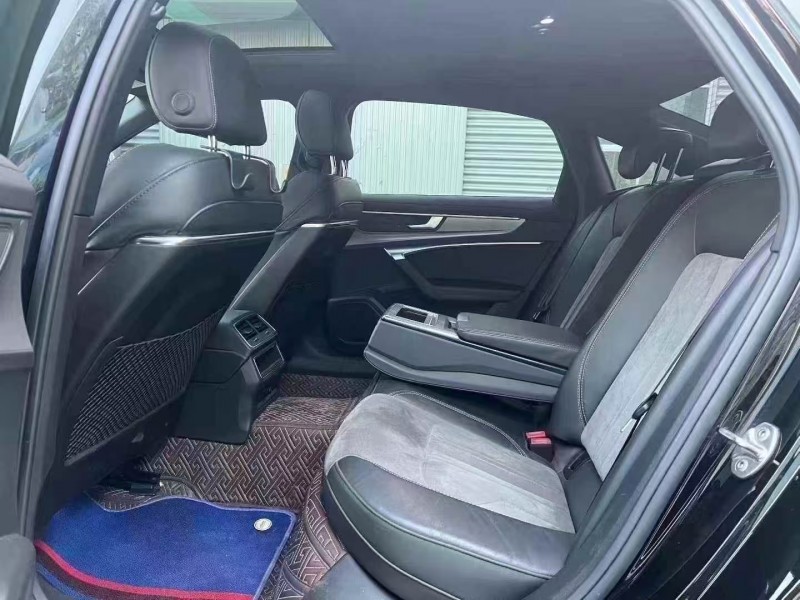 青岛22年奥迪A6L6