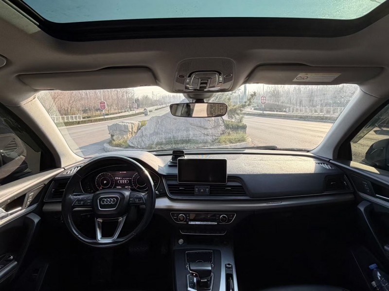 聊城19年奥迪Q56