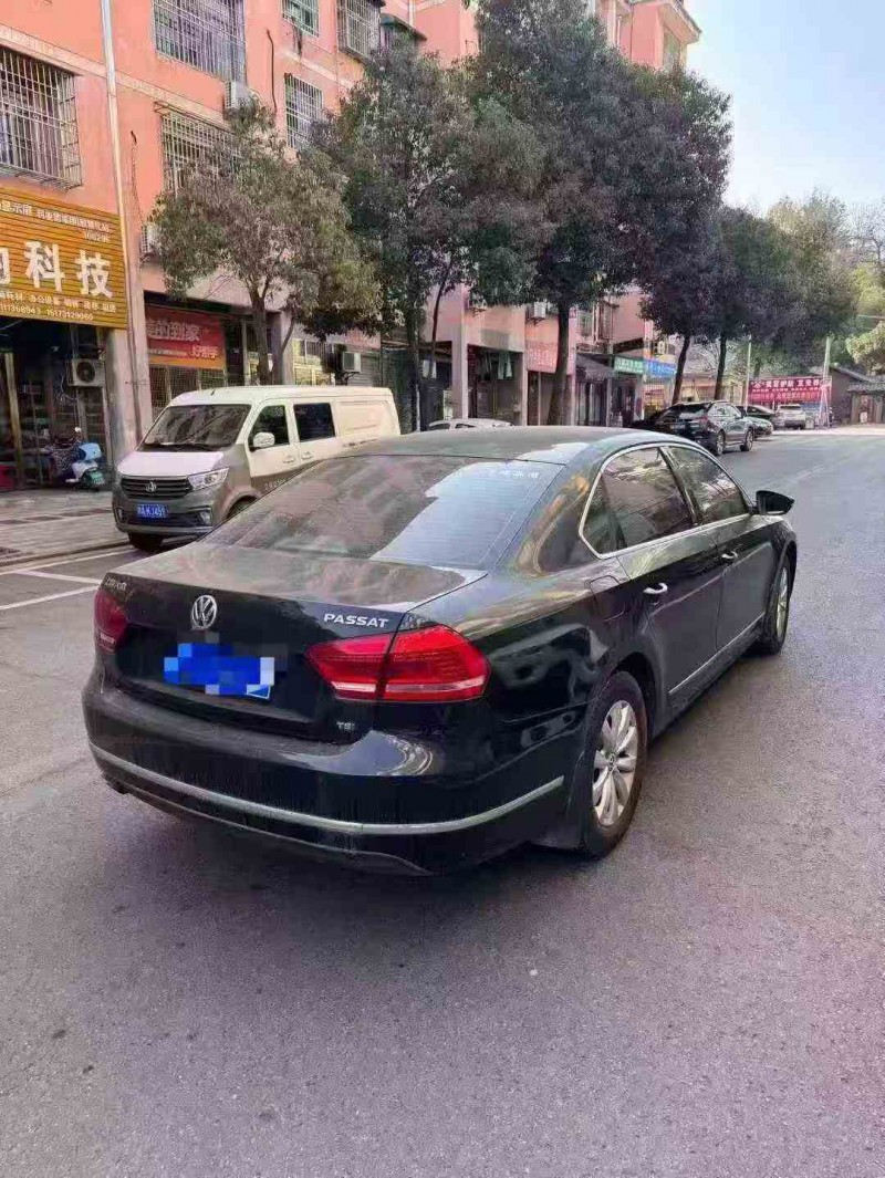 张家界16年大众帕萨特7