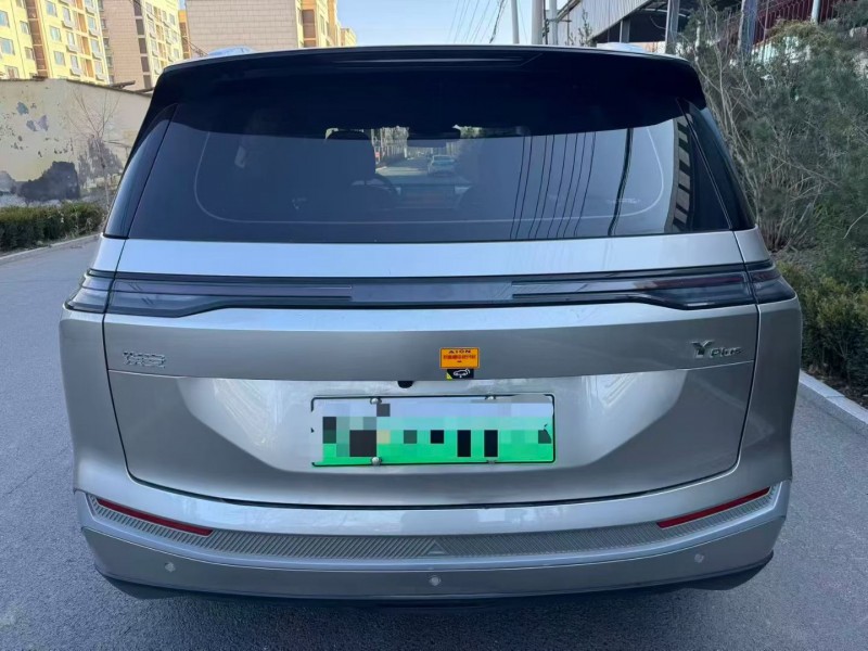 淄博25年傳祺埃安Y9