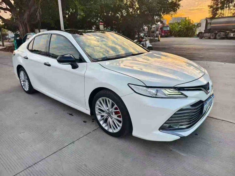 貴港19年豐田凱美瑞2